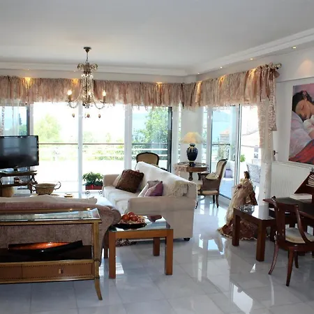Luxury Sea View Apartment *